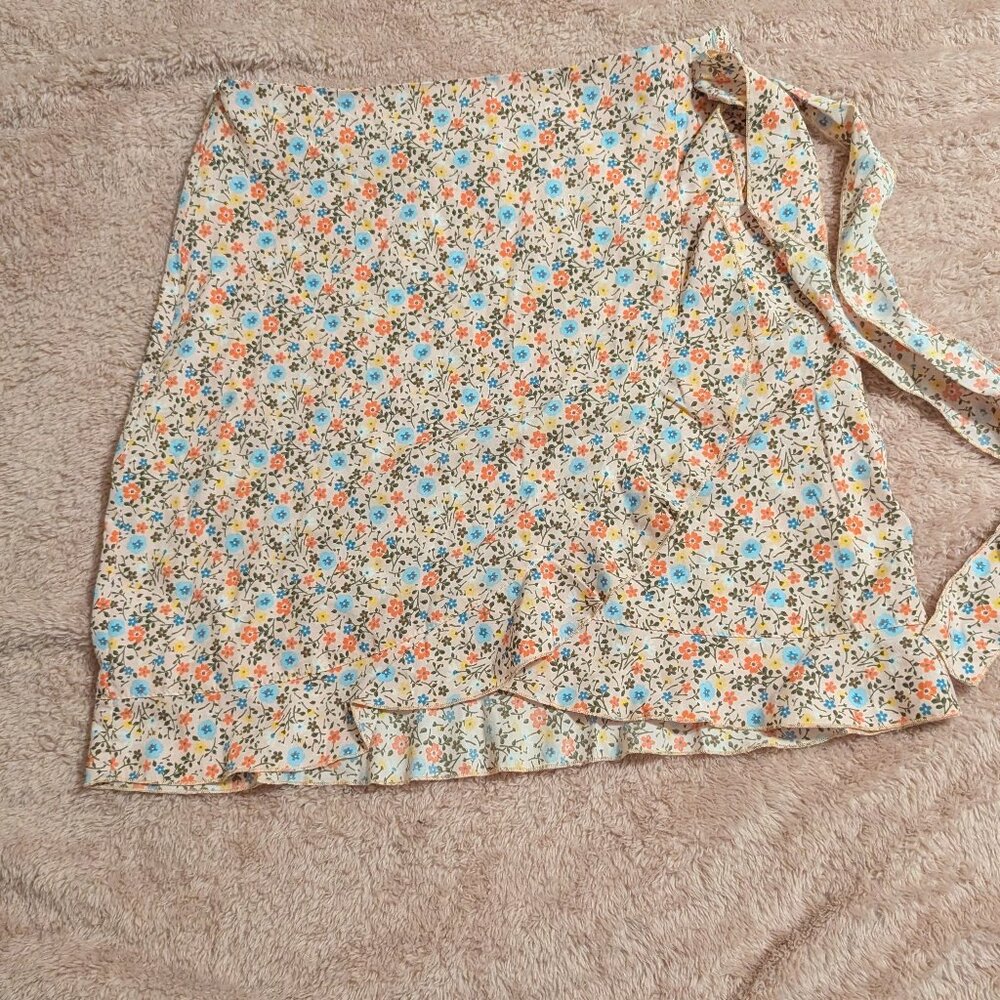 Shein Floral Faux Wrap Mini Skirt, Size L